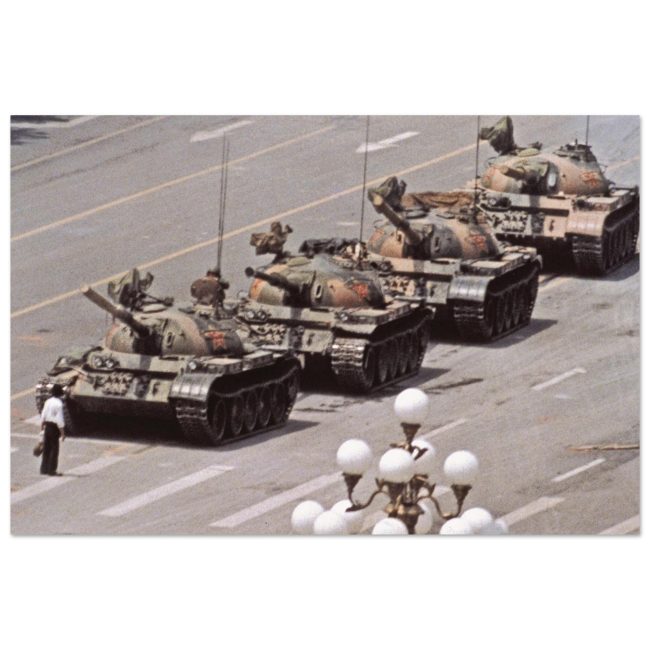 TANK MAN (40 x 60 cm)